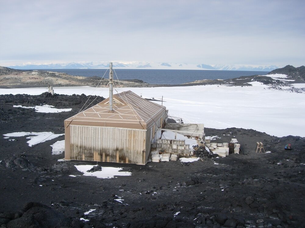 East elevation of Shackleton's 'Nimrod' hut