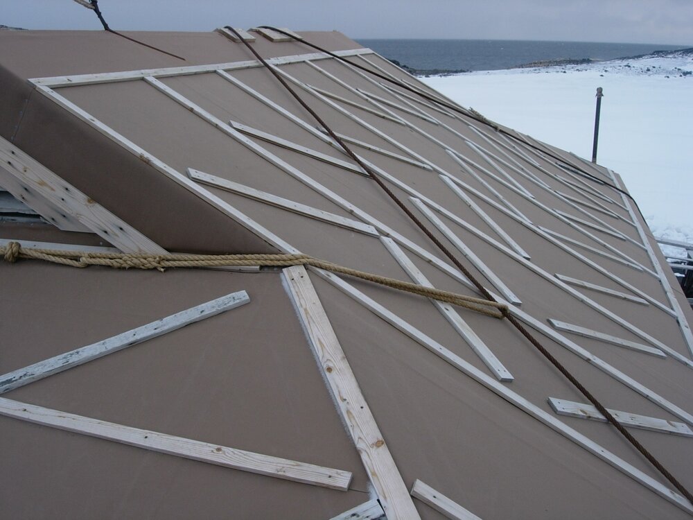 Roof detail, Shackleton's 'Nimrod' hut (005)