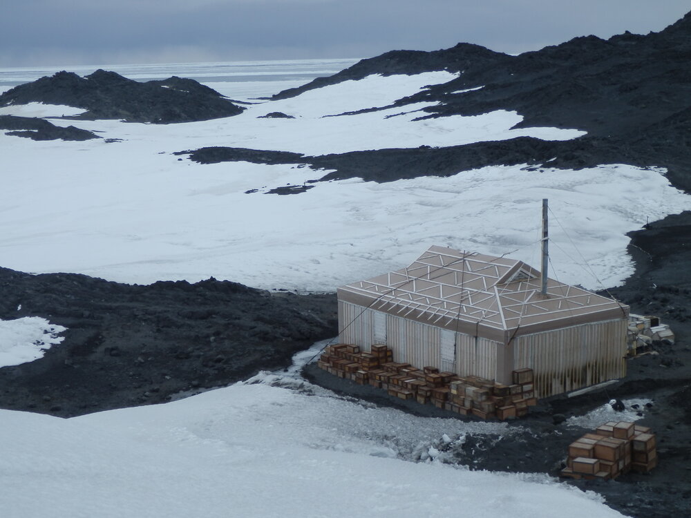 Southeast aspect, Shackleton's 'Nimrod' Hut (002)