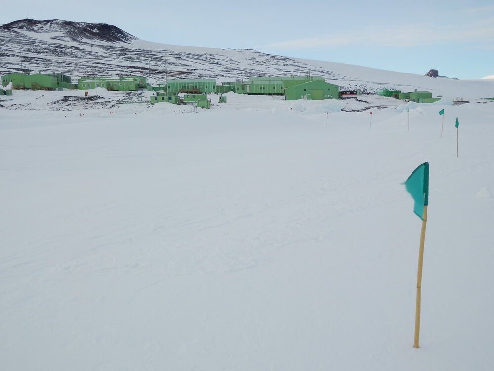 Buildings at Scott Base (003)