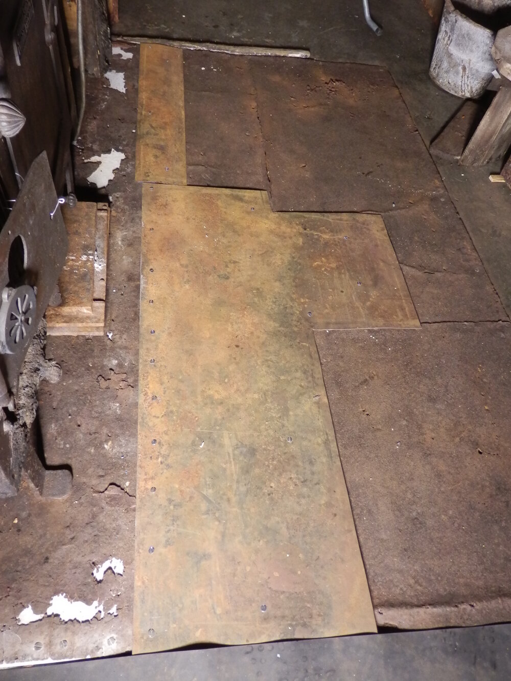 Asbestos removal, stove in Scott's 'Terra Nova' Hut