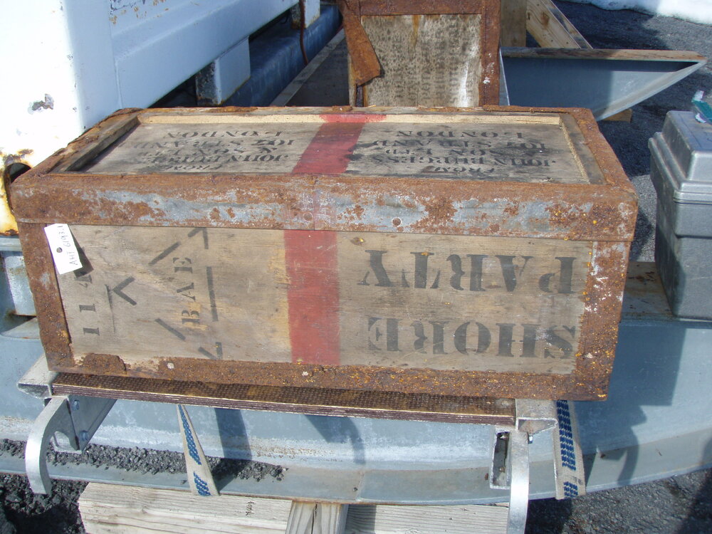 Venesta case from Scott's 'Terra Nova' Hut (002)