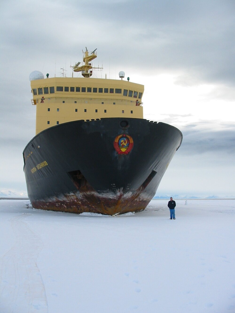 2003 K440 aboard 'Kapitan Khlebnikov' - Michael Morrison and ship