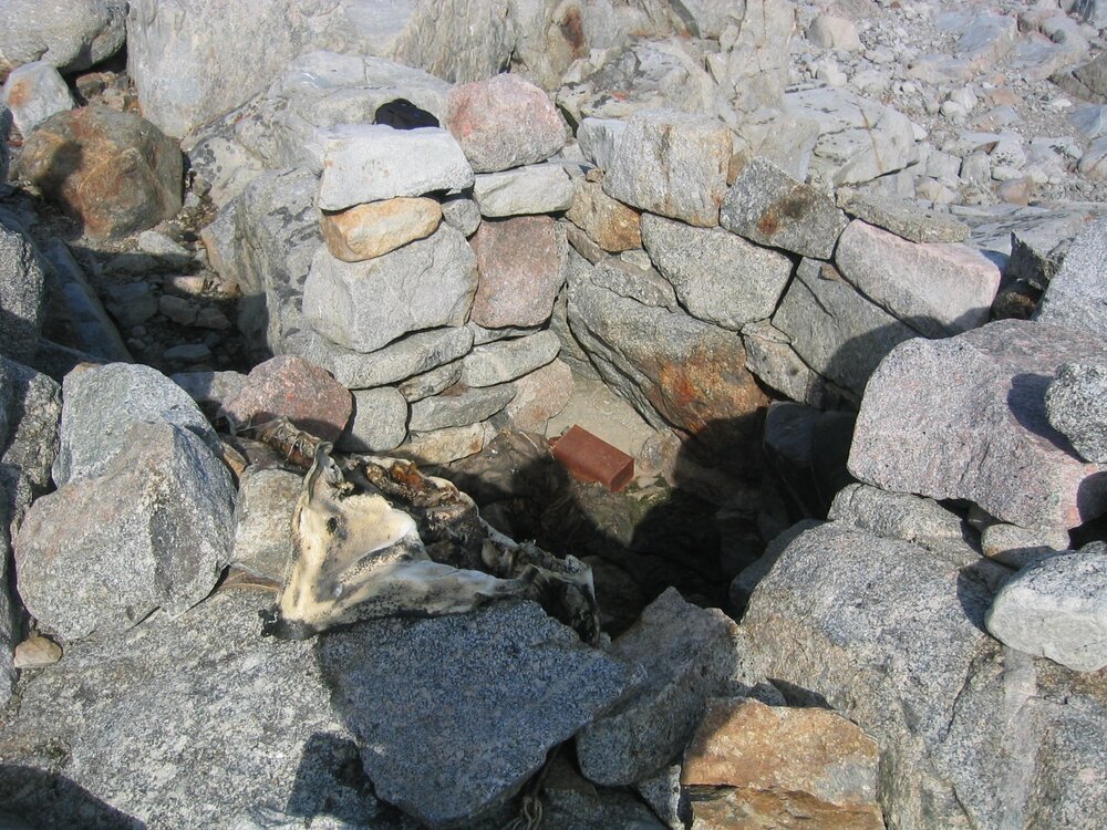 2003 K440 at Granite Harbour - Granite House (003)