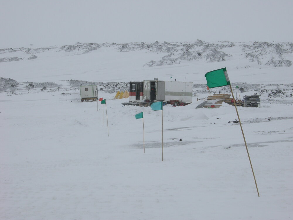 2013-14 Wayfinding flags at the AHT field camp on Home Beach, Cape Evans