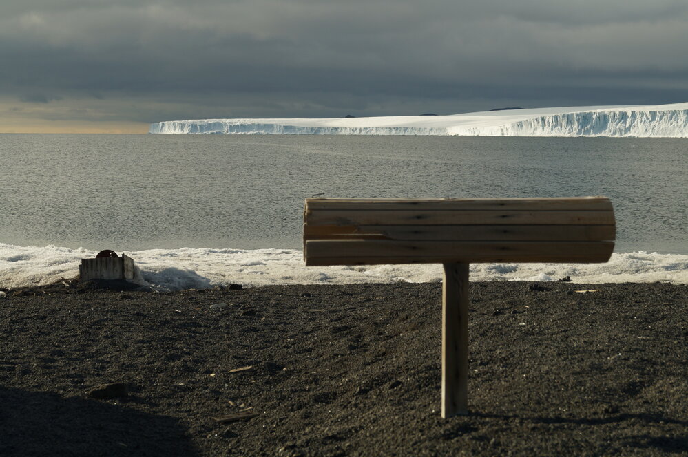 2013-14 Instrument shelter, Cape Evans