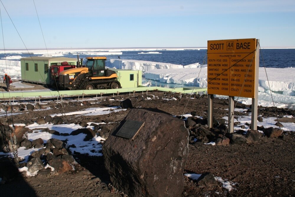 2013-14 AA sign at Scott Base