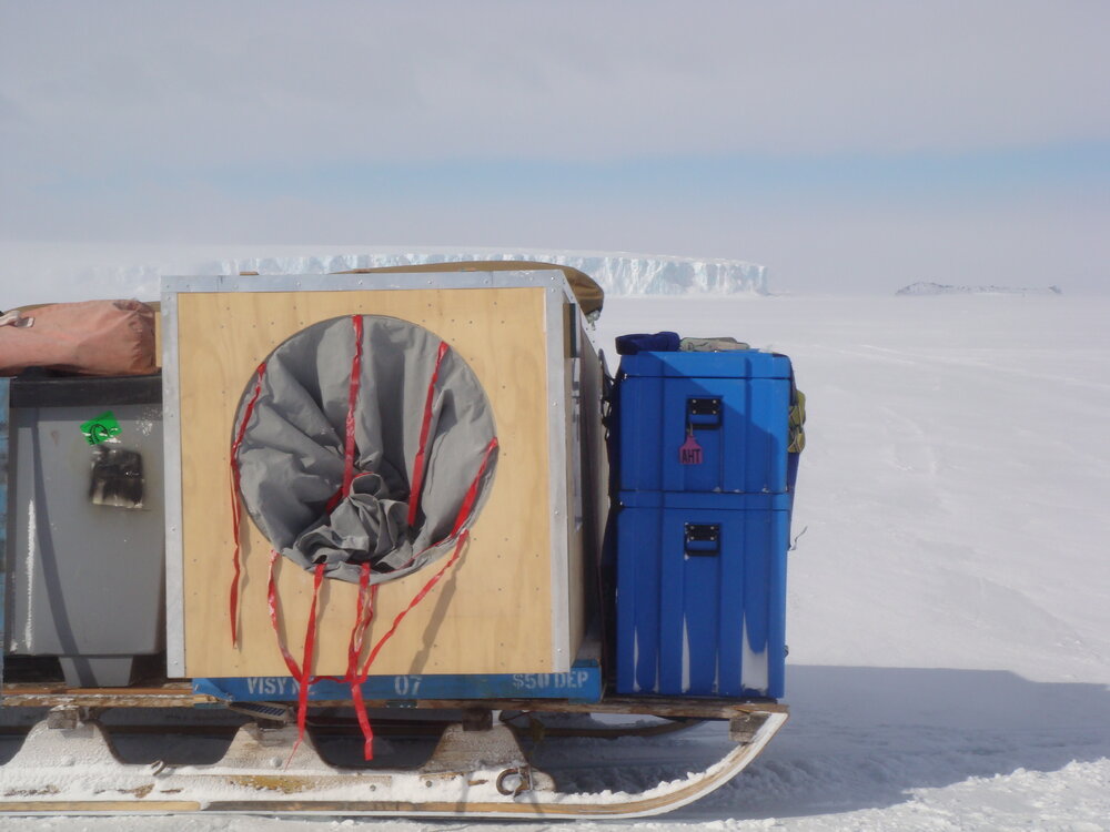 2013-14 AHT supplies and equipment during transport (002)