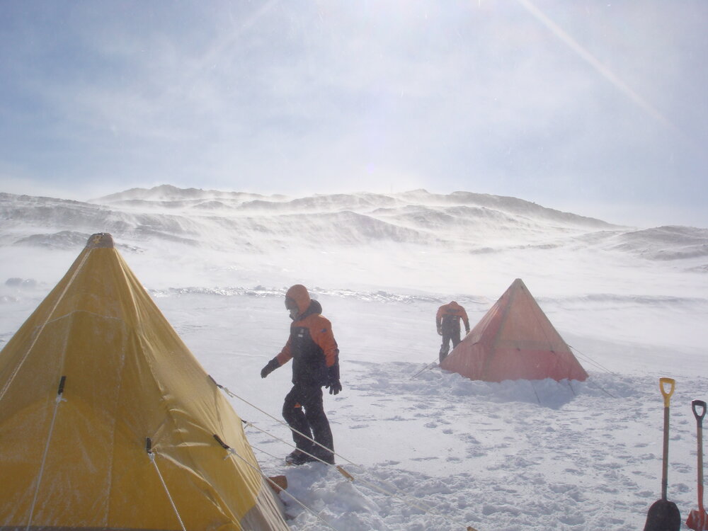 2013-14 AHT team set up camp (001)