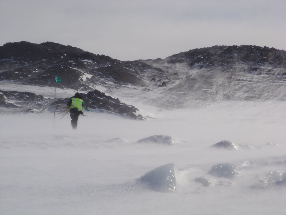 2013-14 AHT team set up camp (002)