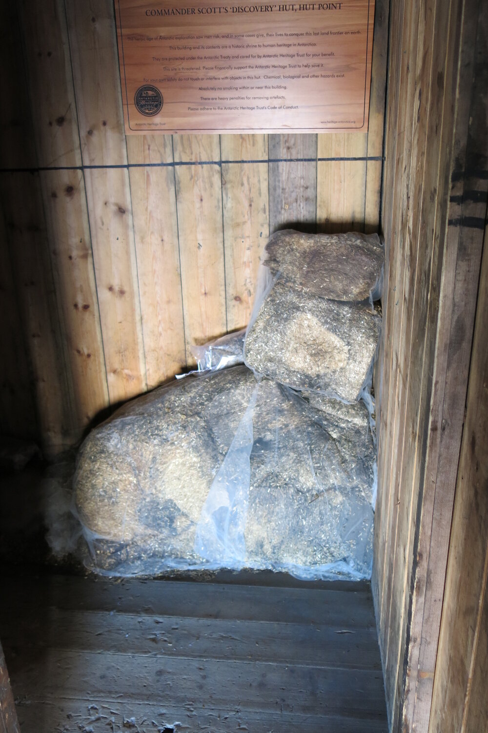 2013-14 Location image, fodder bales, Scott's 'Discovery' hut, Hut Point (008)