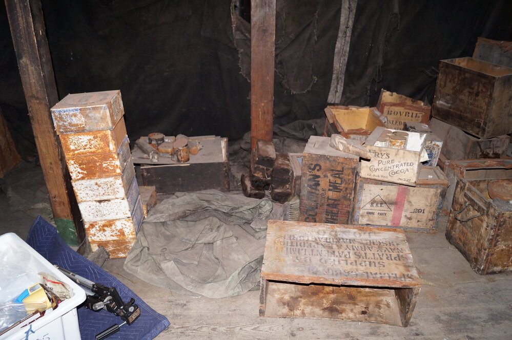 2013-14 Location image, Venesta cases, Scott's 'Discovery' hut, Hut Point (003)