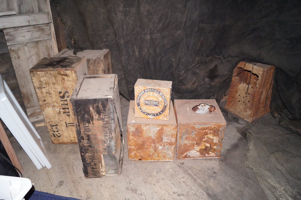 2013-14 Location image, Venesta cases, Scott's 'Discovery' hut, Hut Point (004)