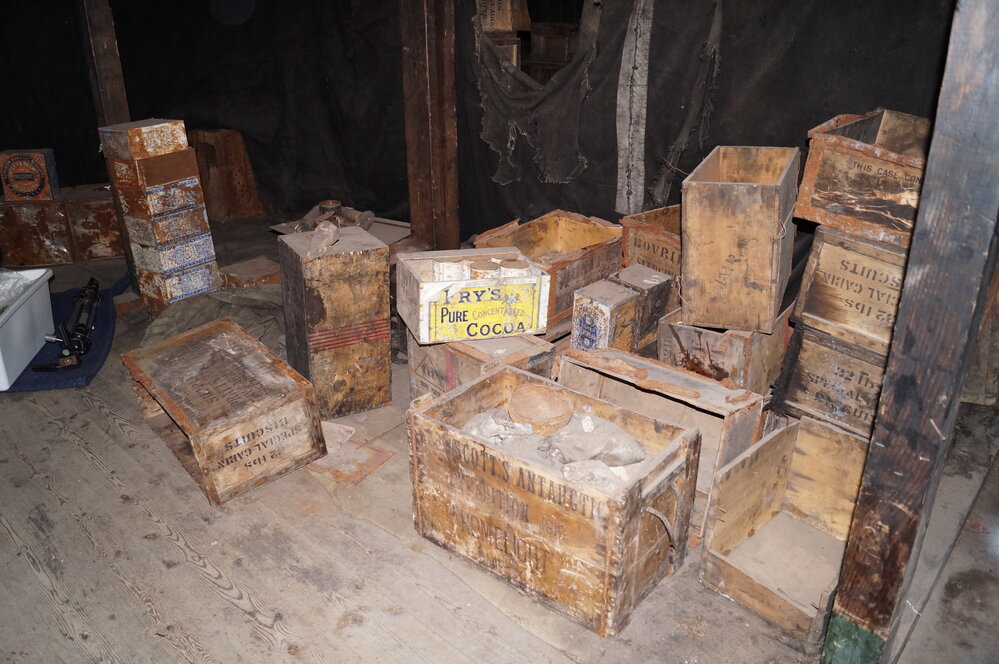 2013-14 Location image, Venesta cases, Scott's 'Discovery' hut, Hut Point (007)
