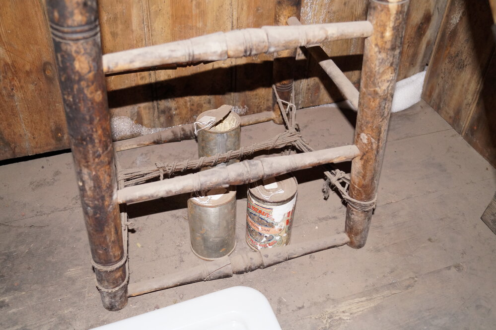 2013-14 Location image, artefacts, Scott's 'Discovery' hut, Hut Point