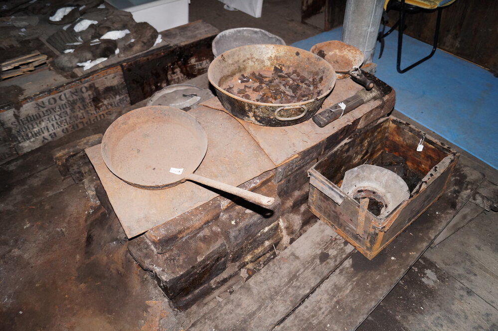 2013-14 Location image, blubber stove, Scott's 'Discovery' hut, Hut Point