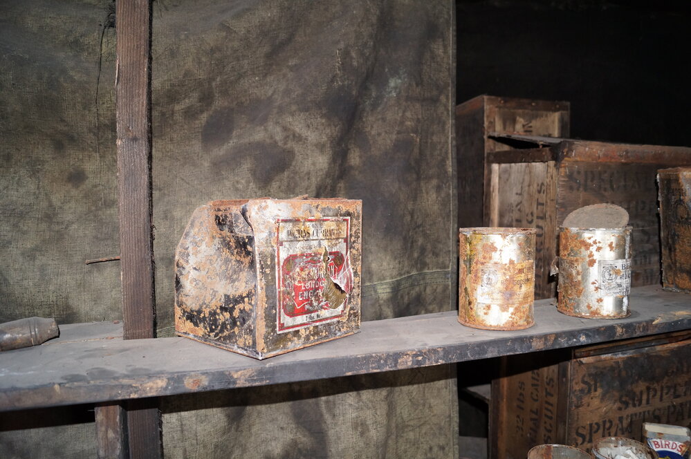 2013-14 Location image, artefacts in the Physical Laboratory, Scott's 'Discovery' hut, Hut Point (004)
