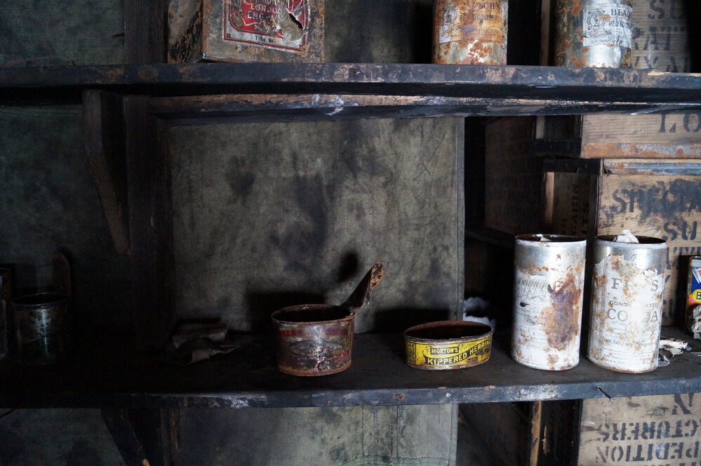 2013-14 Location image, artefacts in the Physical Laboratory, Scott's 'Discovery' hut, Hut Point (003)