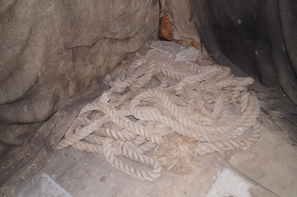 2013-14 Location image, artefacts in the Physical Laboratory, Scott's 'Discovery' hut, Hut Point (002)