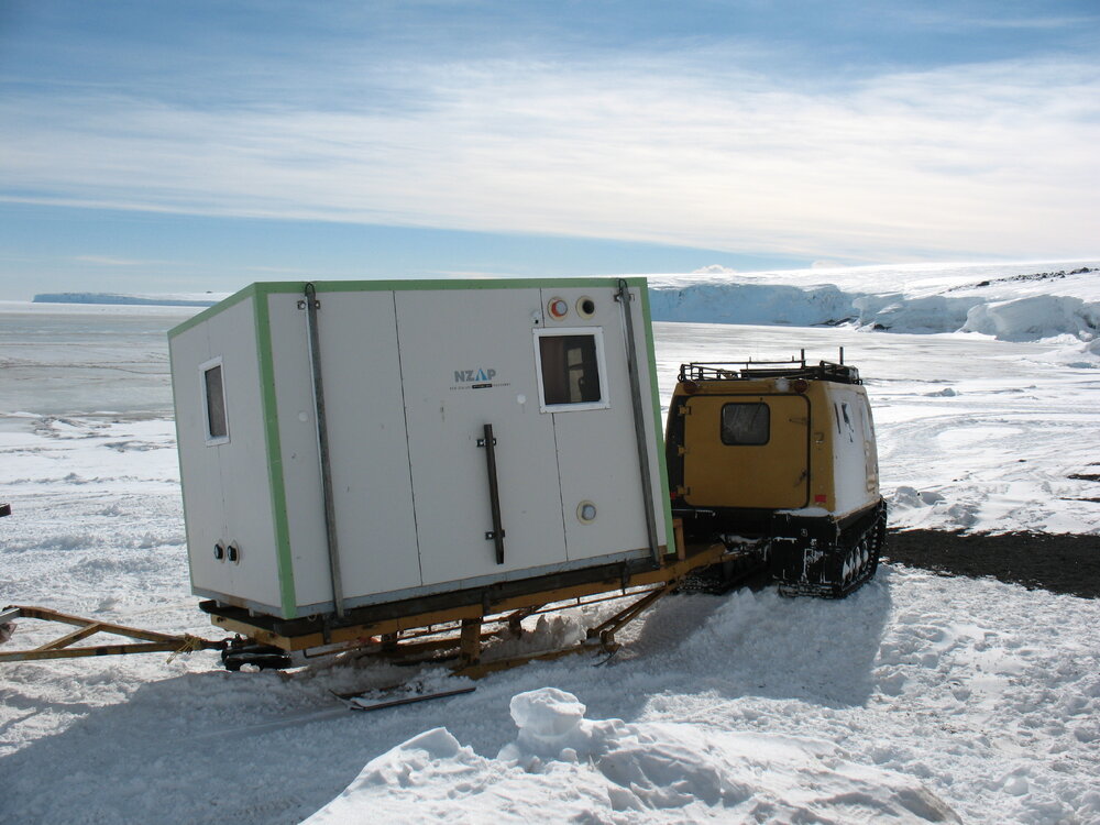 2013-14 H&auml;gglunds transporting AHT supplies over the sea ice (002)