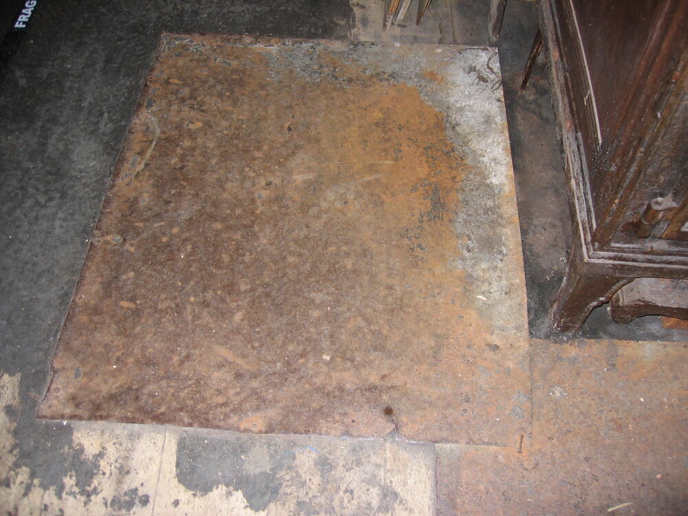 2005-06 Metal floor panels surrounding Mrs Sam Stove, Cape Royds (001)