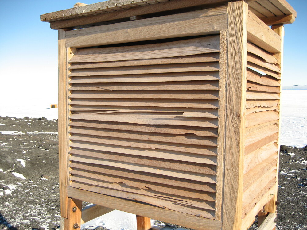 2006 Meterological screen, Scott's 'Terra Nova' hut, Cape Evans (003)
