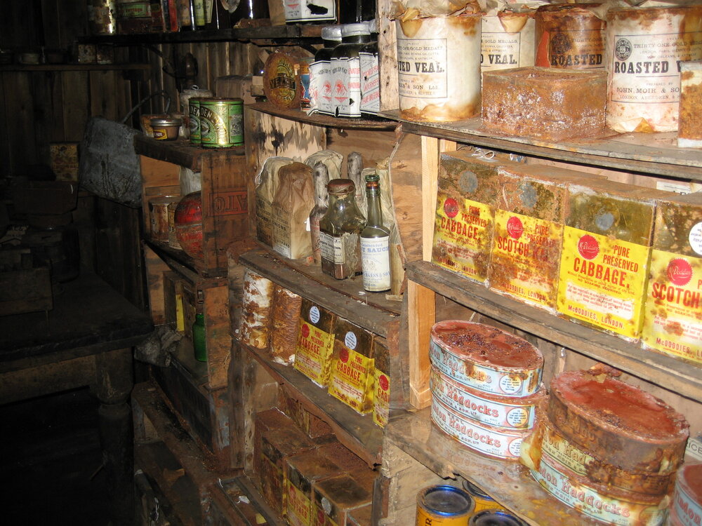 2006 Scott's 'Terra Nova' hut interior, Cape Evans (003)