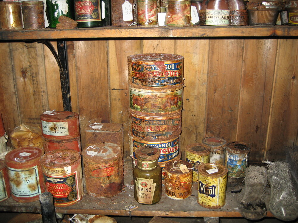 2006 Scott's 'Terra Nova' hut interior, Cape Evans (004)