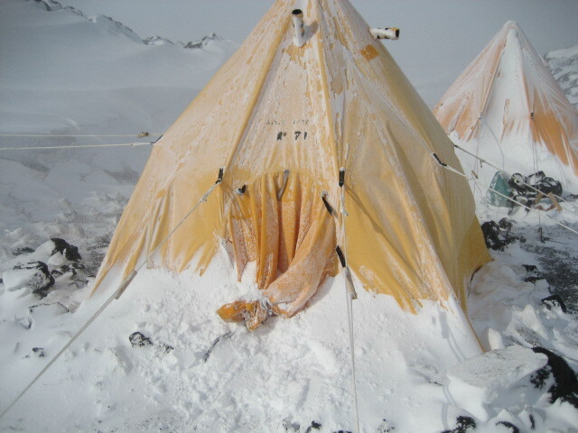 2006 AHT Field camp (001)
