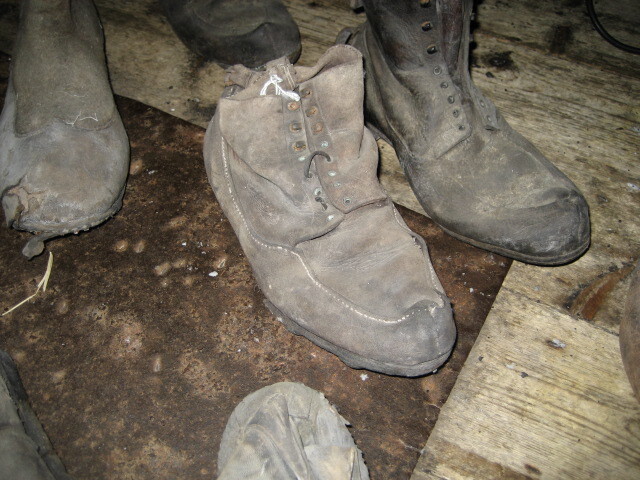 2006 Boots inside Shackleton's 'Nimrod' hut, Cape Royds (001)
