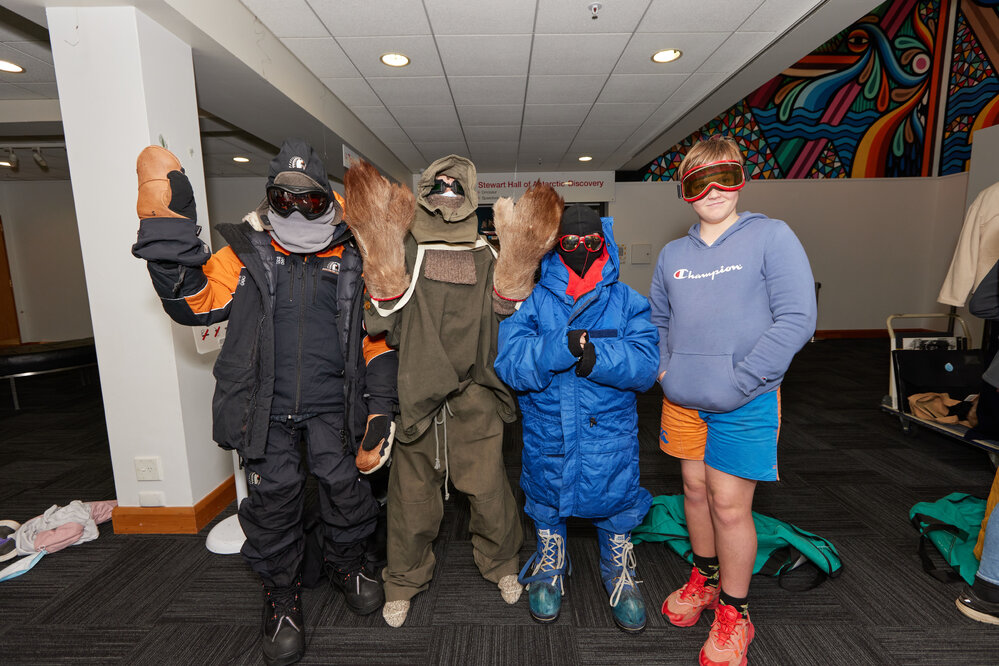 2022 Young Inspiring Explorers trying on Antarctic clothing at Canterbury Museum (025)