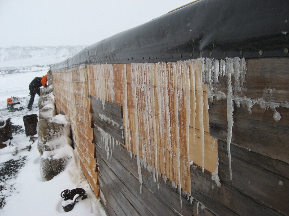 2010-11 Icicles on the Stables cladding at Cape Evans