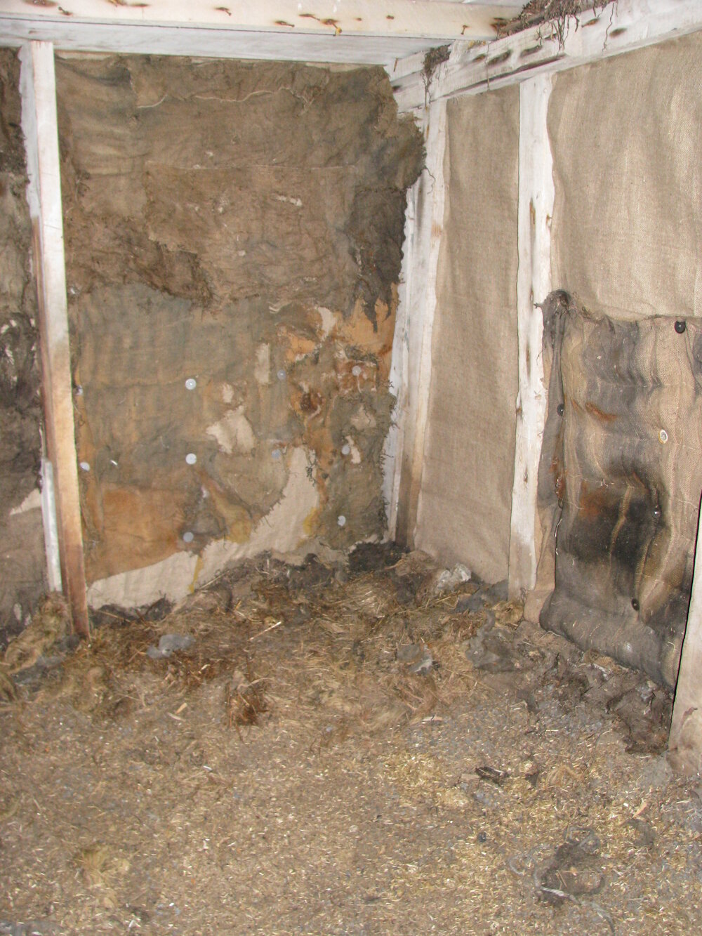 2010-11 Insulation inside the Stables, Cape Evans