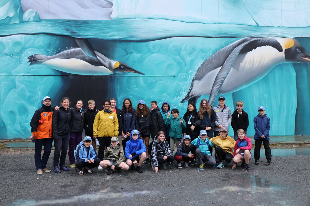 Young Inspiring Explorers&trade; at Penguin Mural (001)