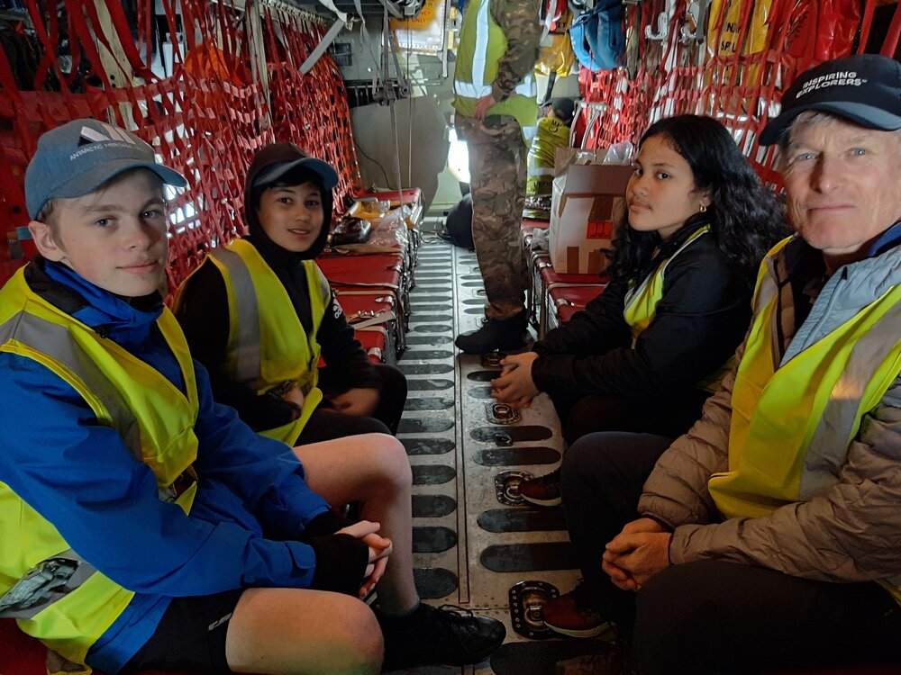 Young Inspiring Explorers&trade; visiting RNZAF C130 Hercules (017)