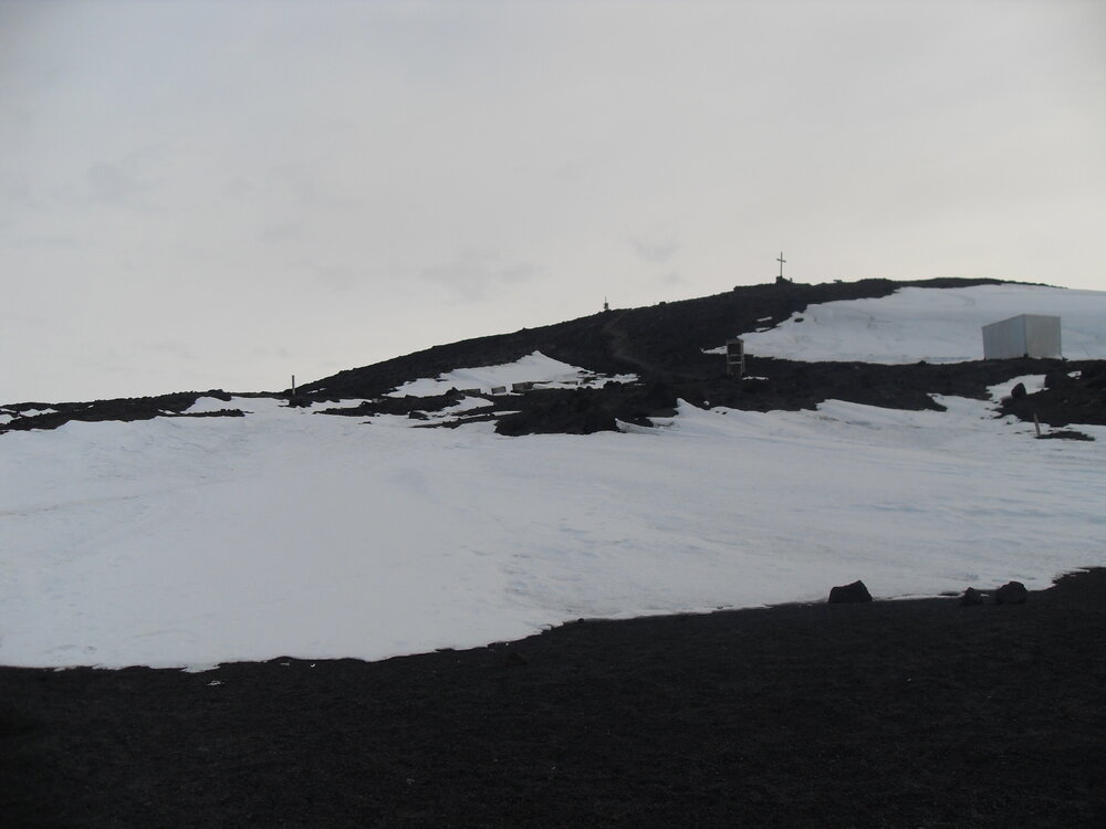 2010-11 Environs surrounding Wind Vane Hill, Cape Evans