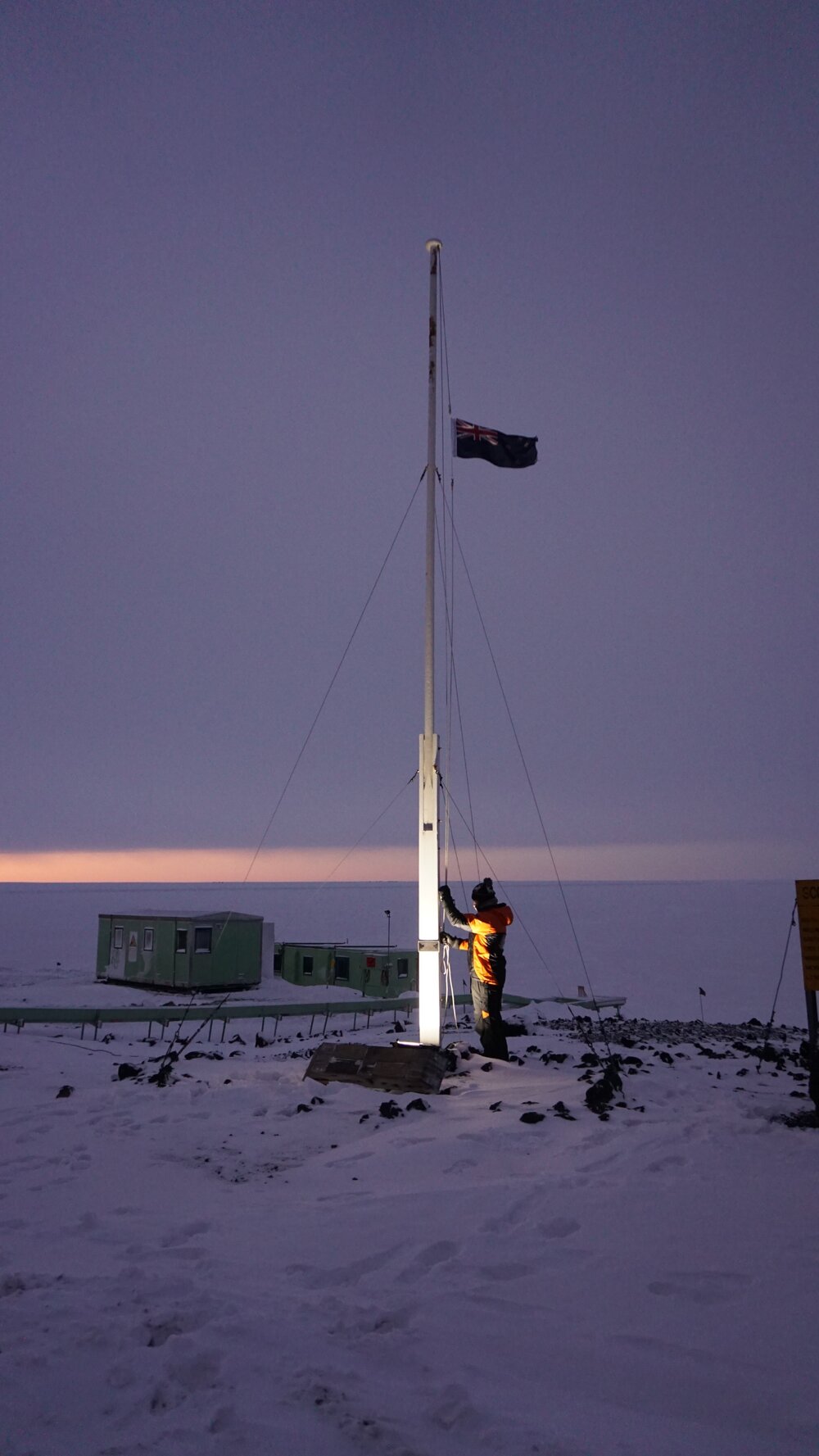 2022 ANZAC day ceremony at Scott Base