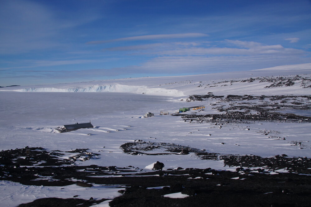 Hut and camp at Cape Evans