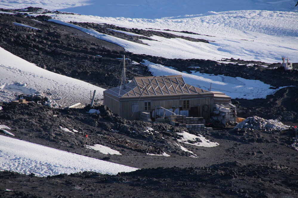 Shackleton's 'Nimrod' hut, north elevation