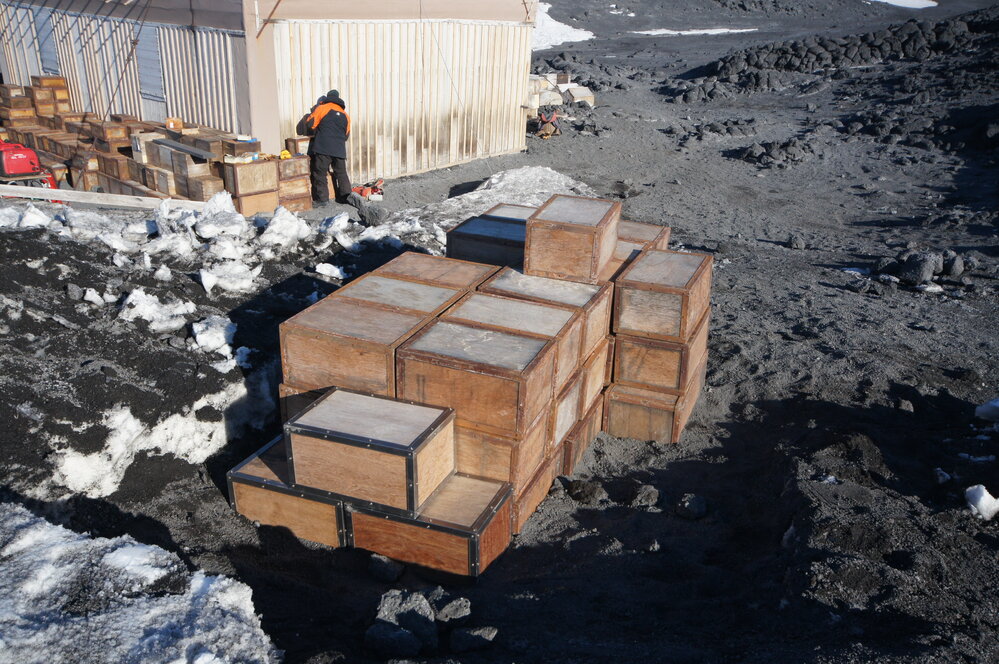 Reinstalling Venesta cases, Shackleton's 'Nimrod' hut (001)