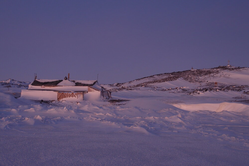 Snow Build-up, Scott's 'Terra Nova' hut, north elevation