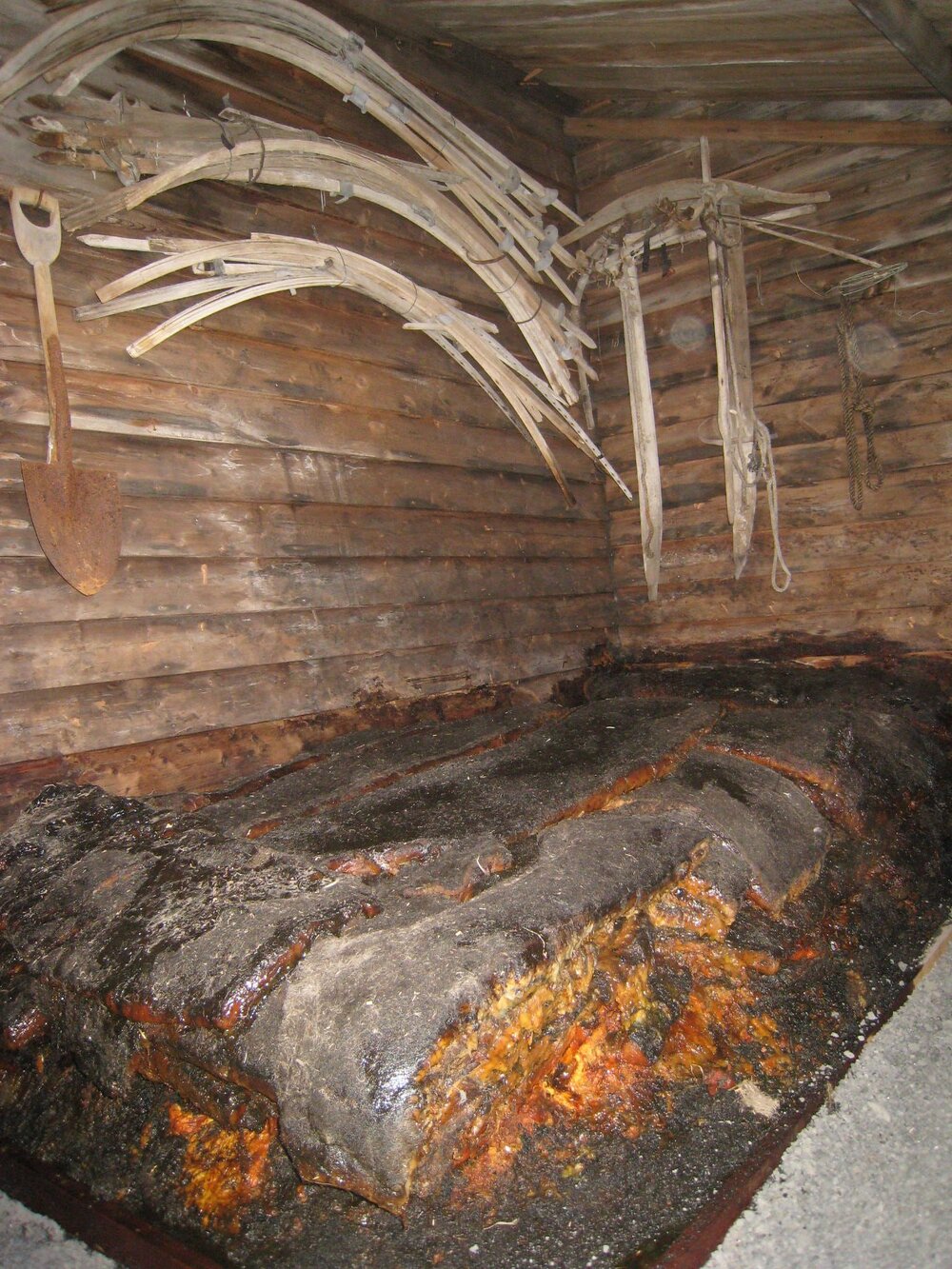 Blubber stack, Annex of Scott's 'Terra Nova' hut (001)