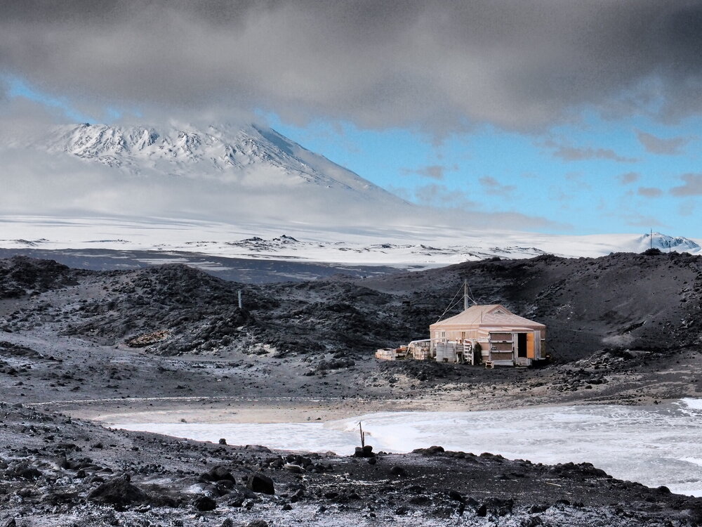 Shackleton's 'Nimrod' hut, northwest elevation (001)