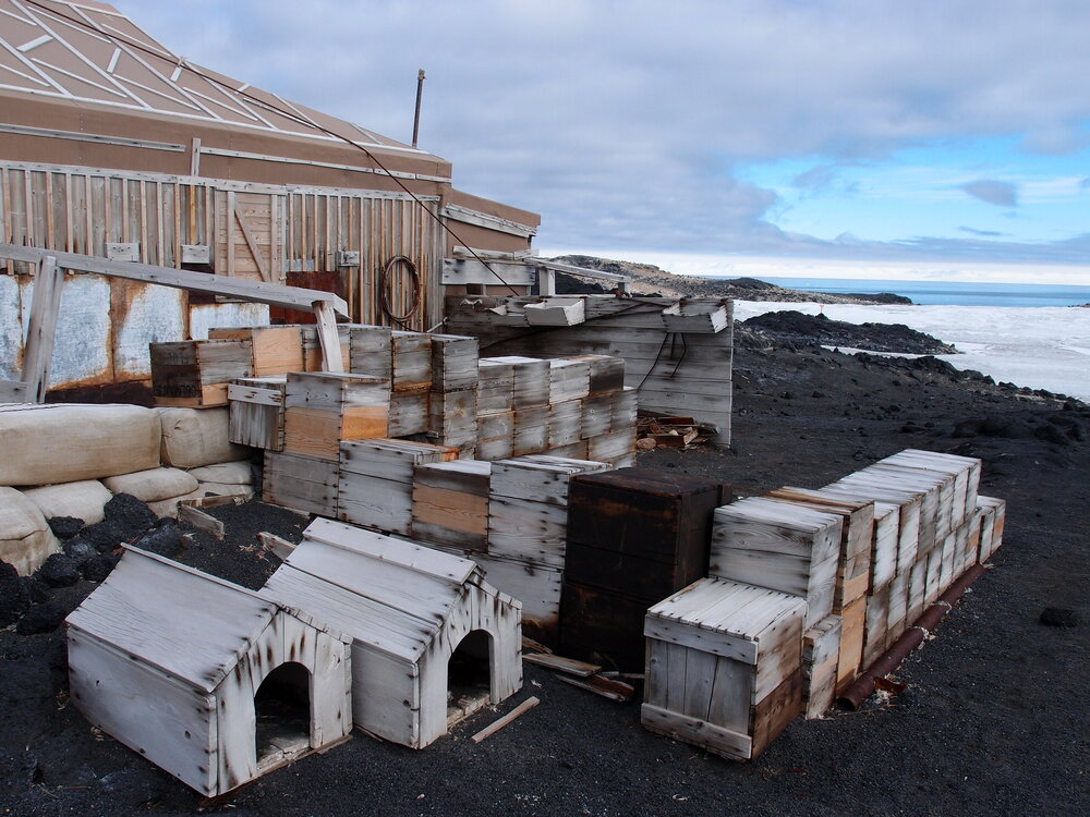 Garage and kennels, Shackleton's 'Nimrod' hut