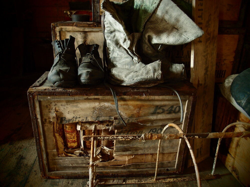 Artefacts in Shackleton's 'Nimrod' hut