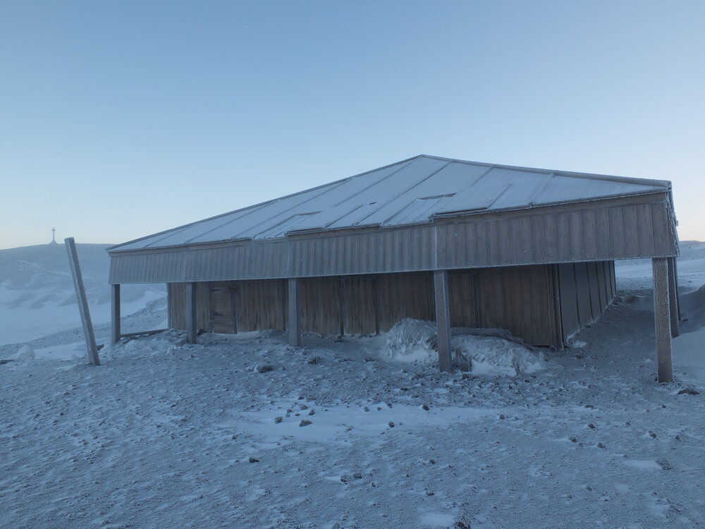 Scott's 'Discovery' hut, south elevation (001)