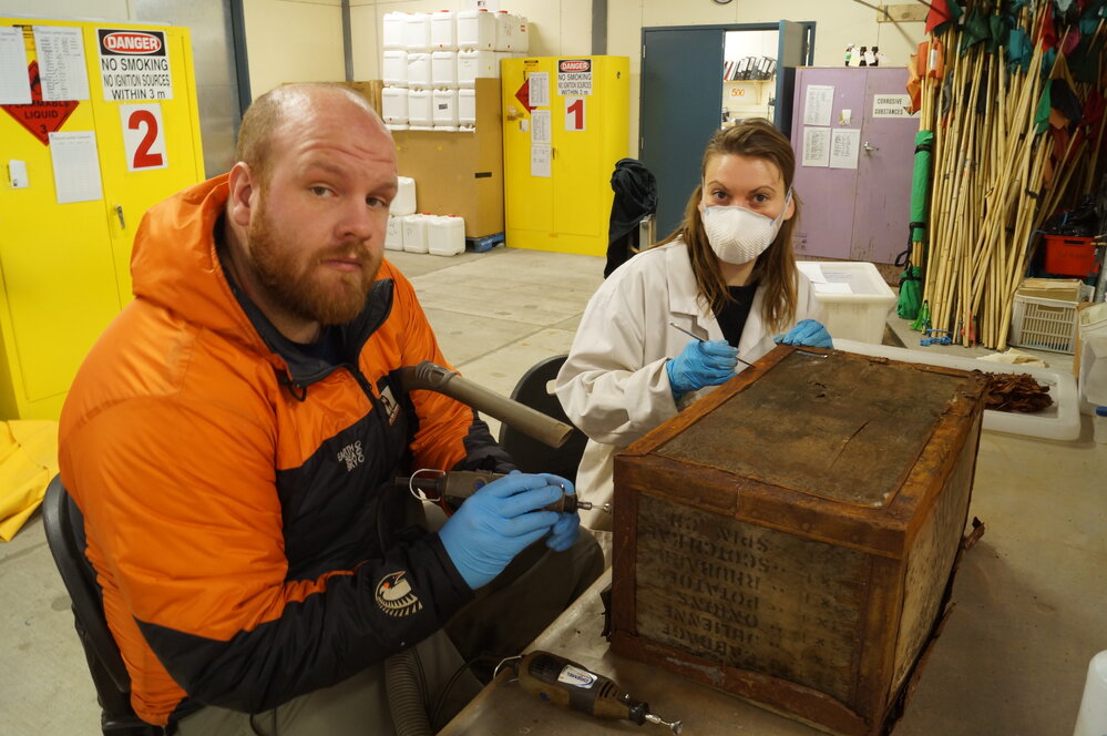 Conservators Stefan Strittmatter and Stefanie White
