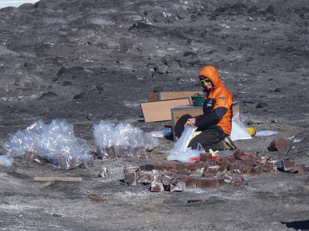 2010-11 Diana Komejan packing historic provisions into bags