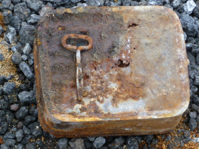 2010-11 Found metal artefacts, Cape Royds
