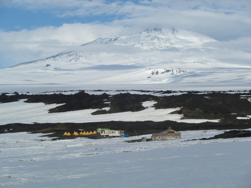 2010-11 Scott's 'Terra Nova' hut and the AHT field camp
